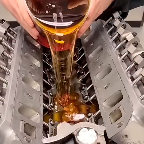 Масло в двигатель Ахалцихе